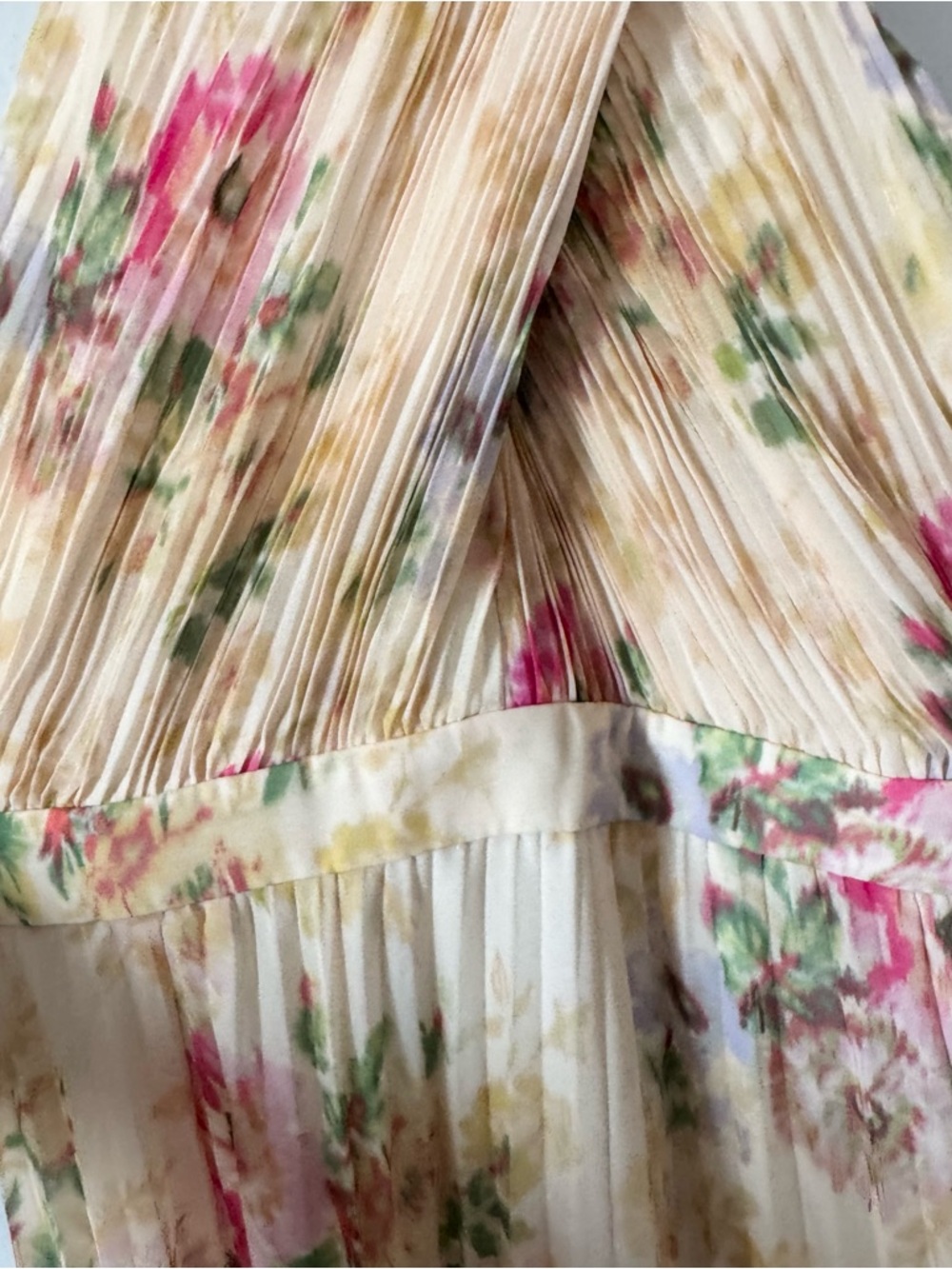 Ted Baker Amerah Cross Front Floral Pleated Midi Dress Chiffon Yellow US 4 NWT - Picture 7 of 17